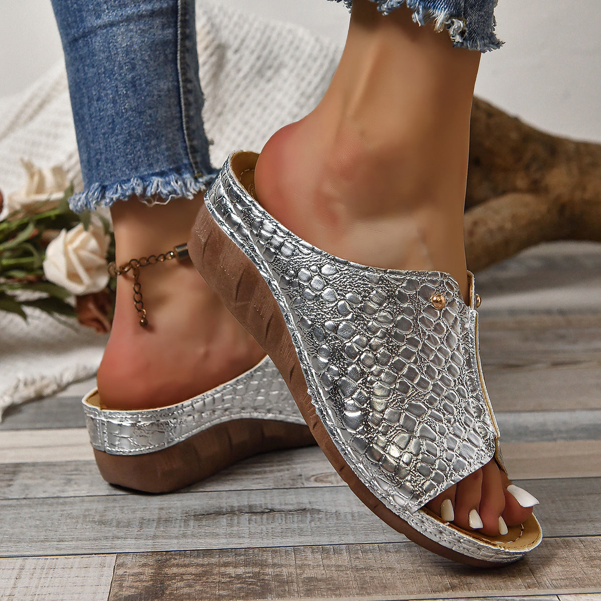 Sandales Compensées Femme à Motif Croco