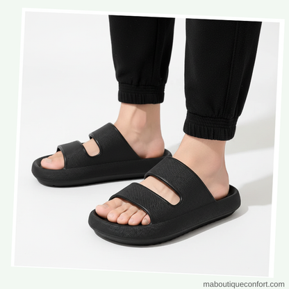 Homme portant des mules d'été